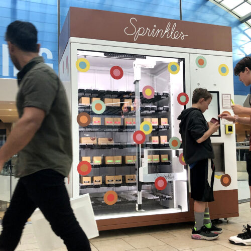 The new Sprinkles stand turns heads at Westfield Topanga on Tuesday, November 26, 2019.  (Photo by Dean Musgrove, Los Angeles Daily News/SCNG)